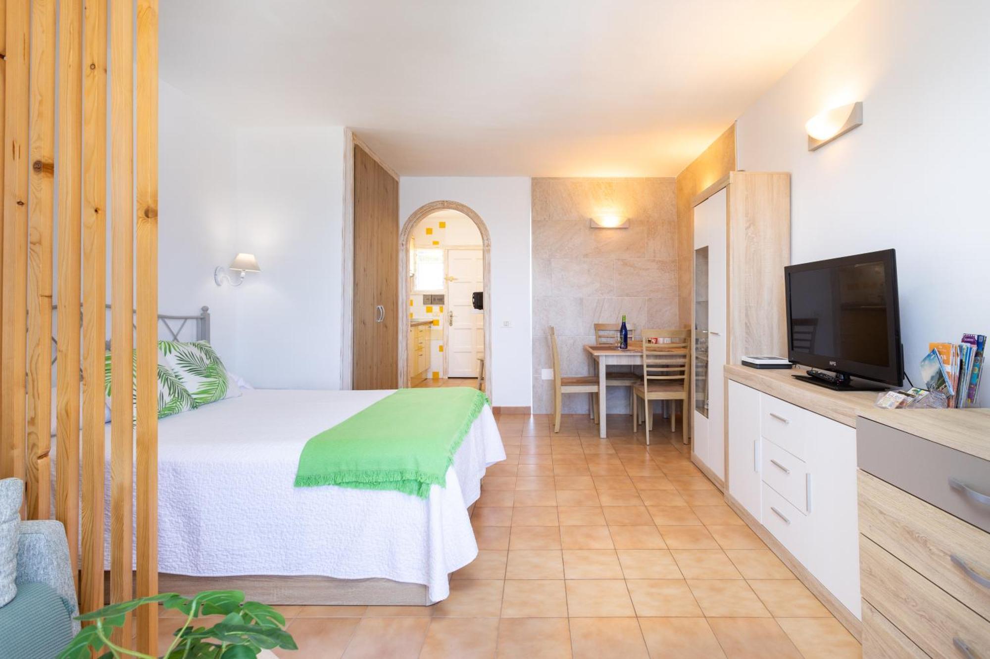 Cozy Seafront Studio With Balcony & Ocean Views San Marcos  Exterior foto